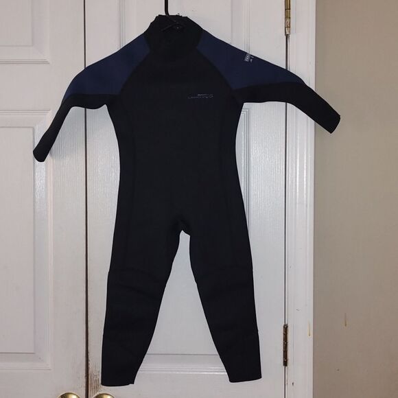 Dark Lightning black navy neoprene wetsuit surfer suit beach ocean  Sz 4 - Picture 5 of 7